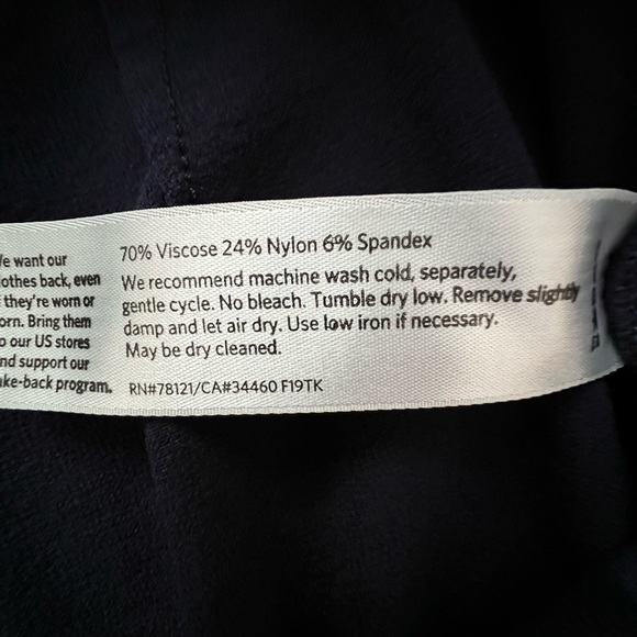 NWOT Eileen Fisher Stretch Crepe Slim Ankle Pant with Zipper Slits Navy Blue - Picture 8 of 8